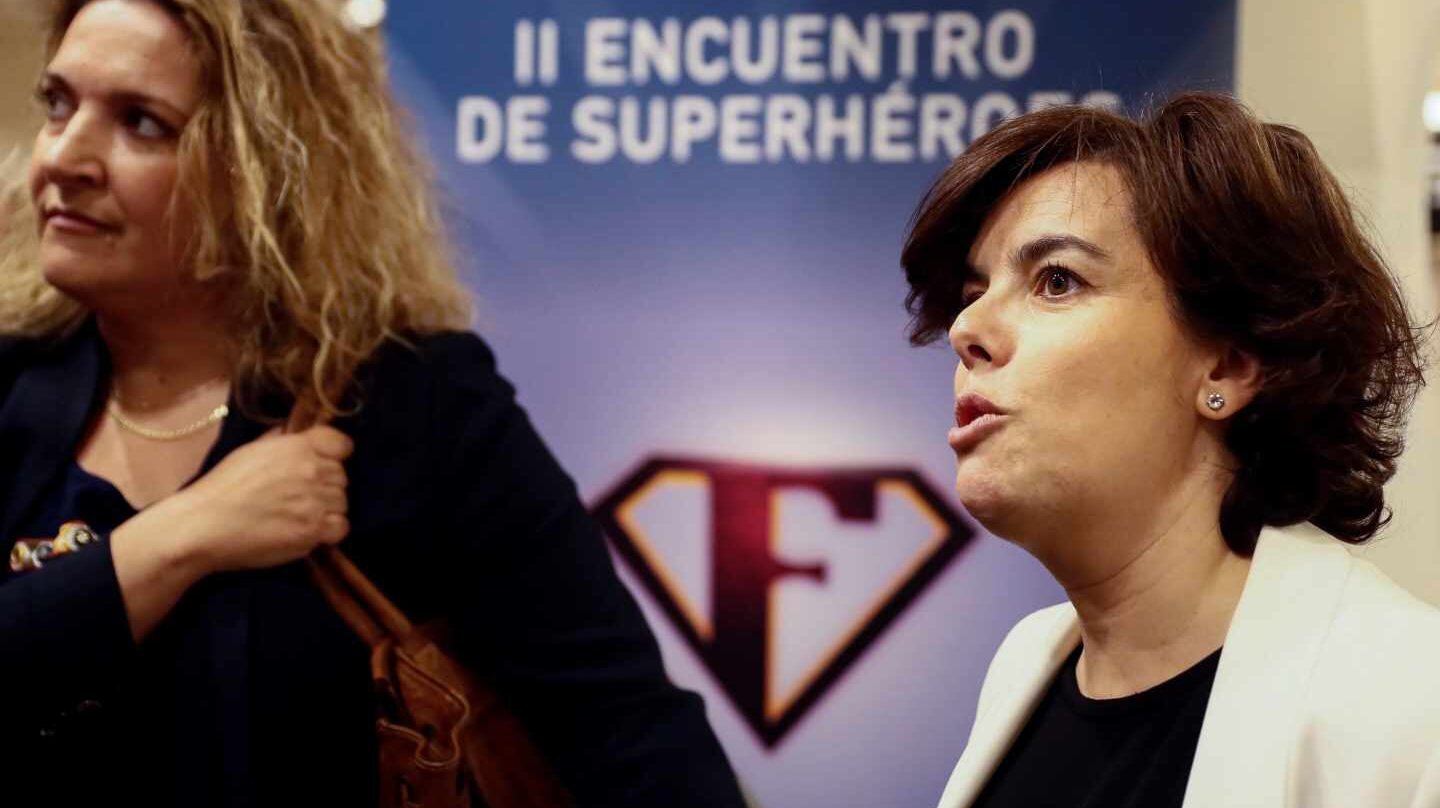 Sáenz de Santamaría a la salida de la Junta Directiva del pasado lunes