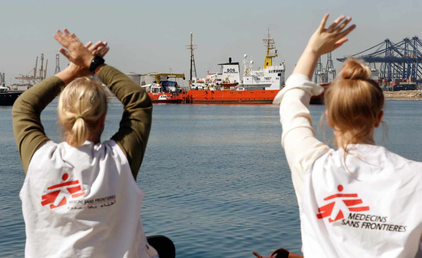 Llegada del Aquarius a Valencia.