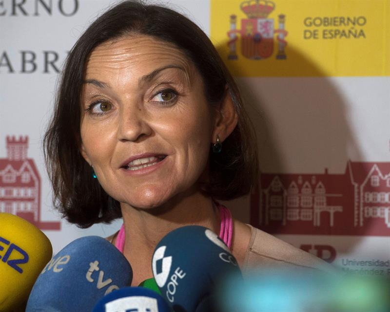 La ministra de Industria, Comercio y Turismo, Reyes Maroto.