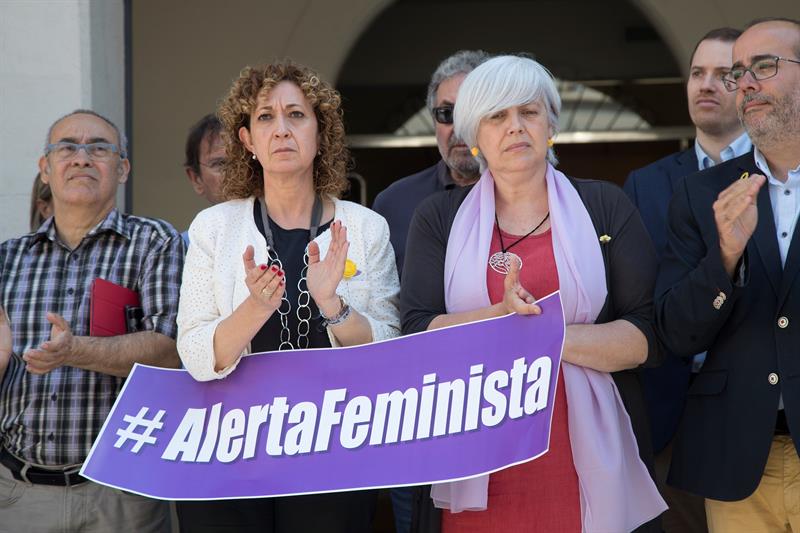 PP y PSC se alían para echar a la CUP, ERC y Podemos del Ayuntamiento de Badalona