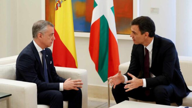 Urkullu y Sánchez, reunidos en la Moncloa. Urkullu y Sánchez, reunidos en la Moncloa.