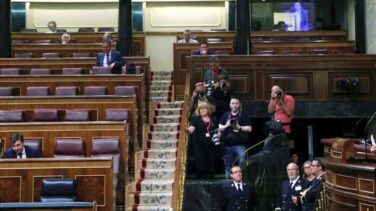Iglesias aspira a aplicar con Sánchez sus políticas desde un "Gobierno parlamentario"
