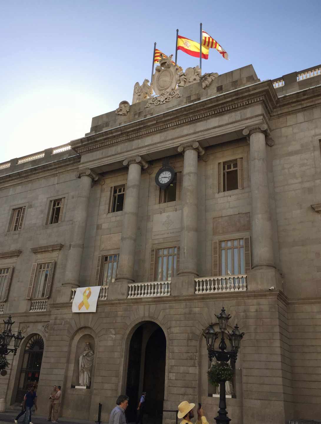 El Ayuntamiento de Barcelona pide una reunión urgente con los Mossos sobre el Port Olímpic