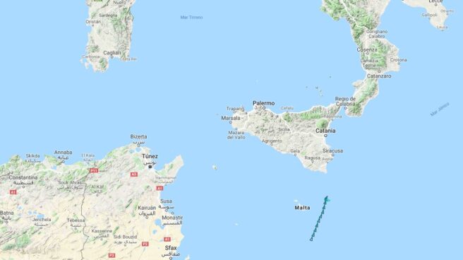 Aquarius_mapa_mediterraneo Posición del barco Aquarius, con 629 inmigrantes a bordo, a las 15:30 de la tarde del lunes.