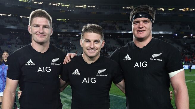 De una granja al templo del rugby: los tres hermanos que sostienen a los All Blacks