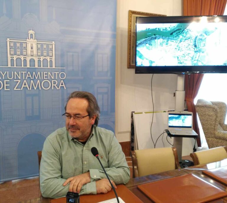El comunista Guarido arrasa en Zamora y repite en la alcaldía con mayoría absoluta