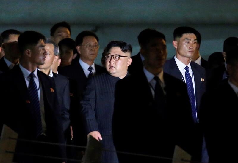El líder norcoreano, Kim Jong-un, en un paseo nocturno por Singapur.