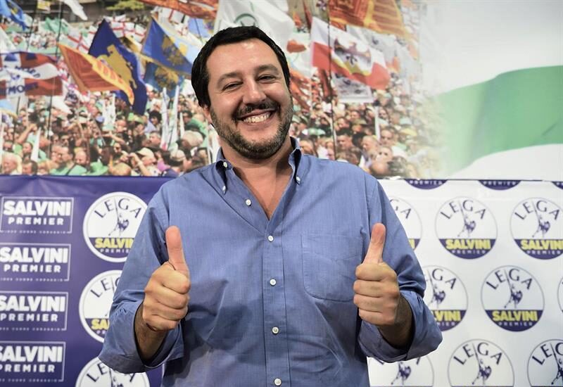 Matteo Salvini, líder de la Liga, tras una rueda de prensa en Milán.