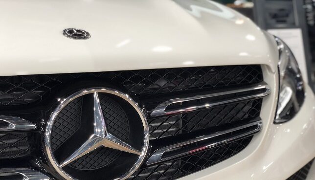 Daimler revisará 774.000 vehículos en Europa por contar con un software ilegal