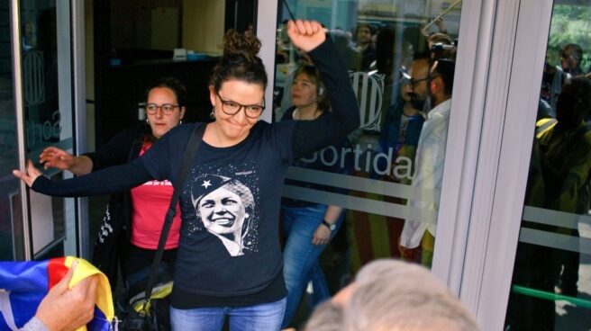 La alcaldesa de Berga, Montse Venturós, a su salida del juzgado.