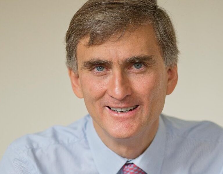 Los Entrecanales, condenados a pagar 13,2 millones a Paramés, su ex gestor estrella