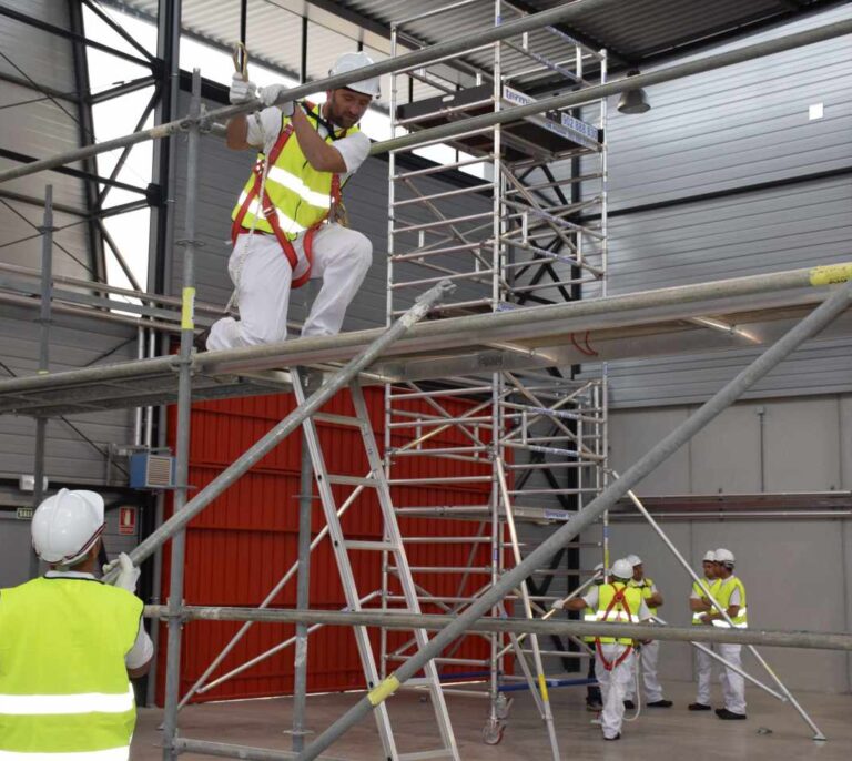 Las empresas tienen dos meses para firmar sus últimos contratos por obra y servicio