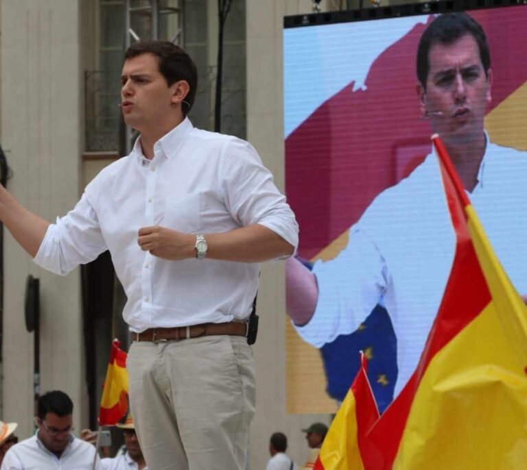 Rivera plantea que los partidos deban obtener un 3% del total nacional de votos para entrar en el Congreso