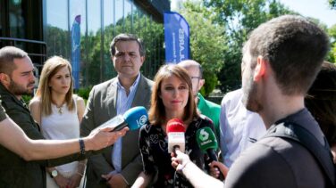 Andrea Levy: "Sánchez abre las puertas del Gobierno a Podemos"