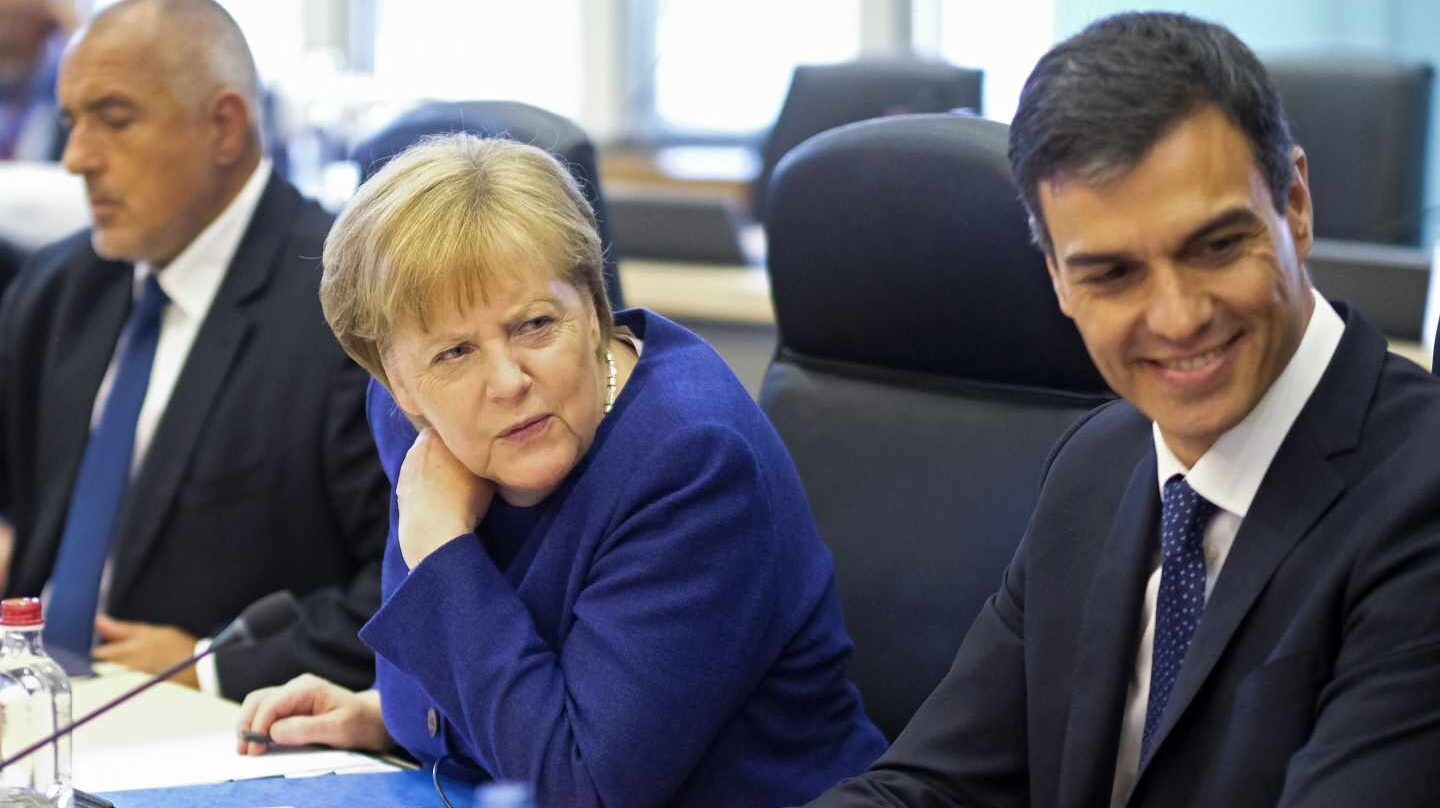 Angela Merkel y Pedro Sánchez, durante la reunión europea sobre migración.