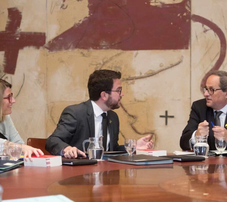 El Govern paraliza la liquidación del Diplocat