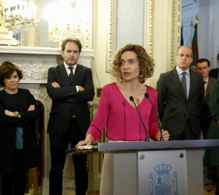 El Gobierno acelera la conversión de 8.000 plazas de interinos en fijas hasta final de año