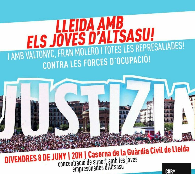 Escrache ante la casa cuartel de Lleida en apoyo de los condenados de Alsasua