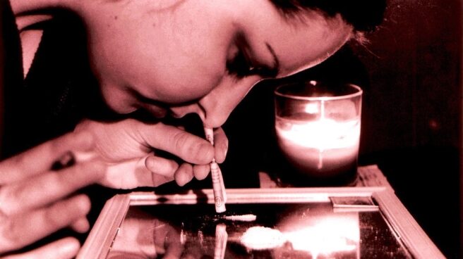 cocaína La cocaína desbanca por primera vez al alcohol como principal droga por la que se demanda tratamiento en Proyecto Hombre.
