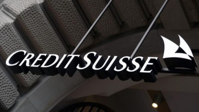 Logo de Credit Suisse en Zurich.