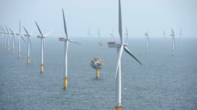 Instalación eólica en el mar de Inglaterra Instalación eólica en el mar de Inglaterra