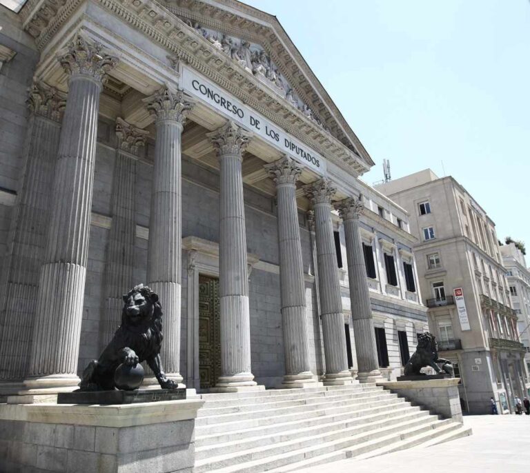 El Congreso lleva gastados este año más de 2,8 millones en viajes
