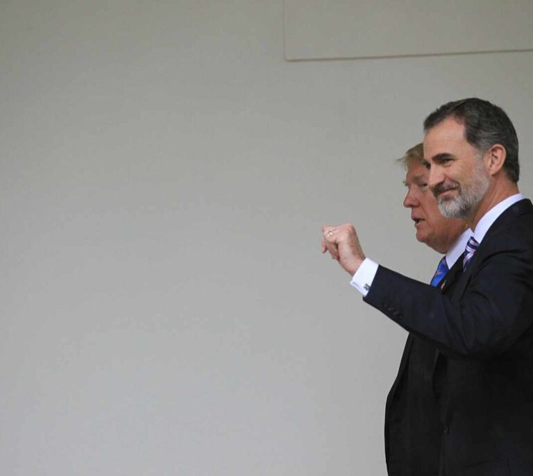 Moncloa descarta un encuentro del Rey con Torra y remite a la entrevista con Sánchez