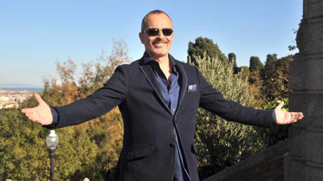 Miguel Bosé vuelve a hablar sobre la "mentira" del coronavirus