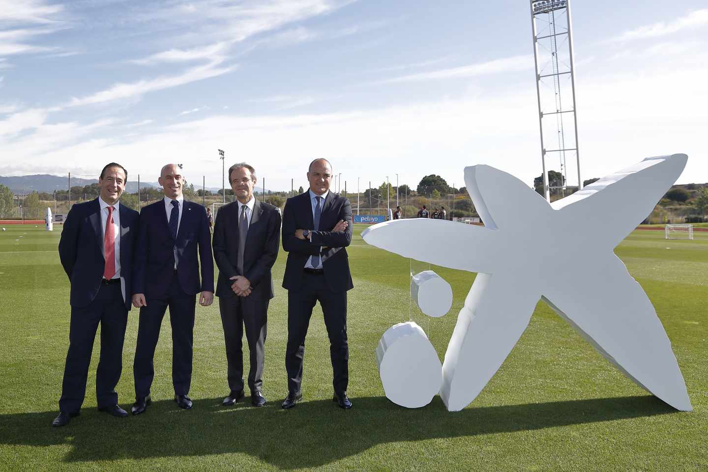 CaixaBank patrocinará a la selección española de fútbol hasta 2024.