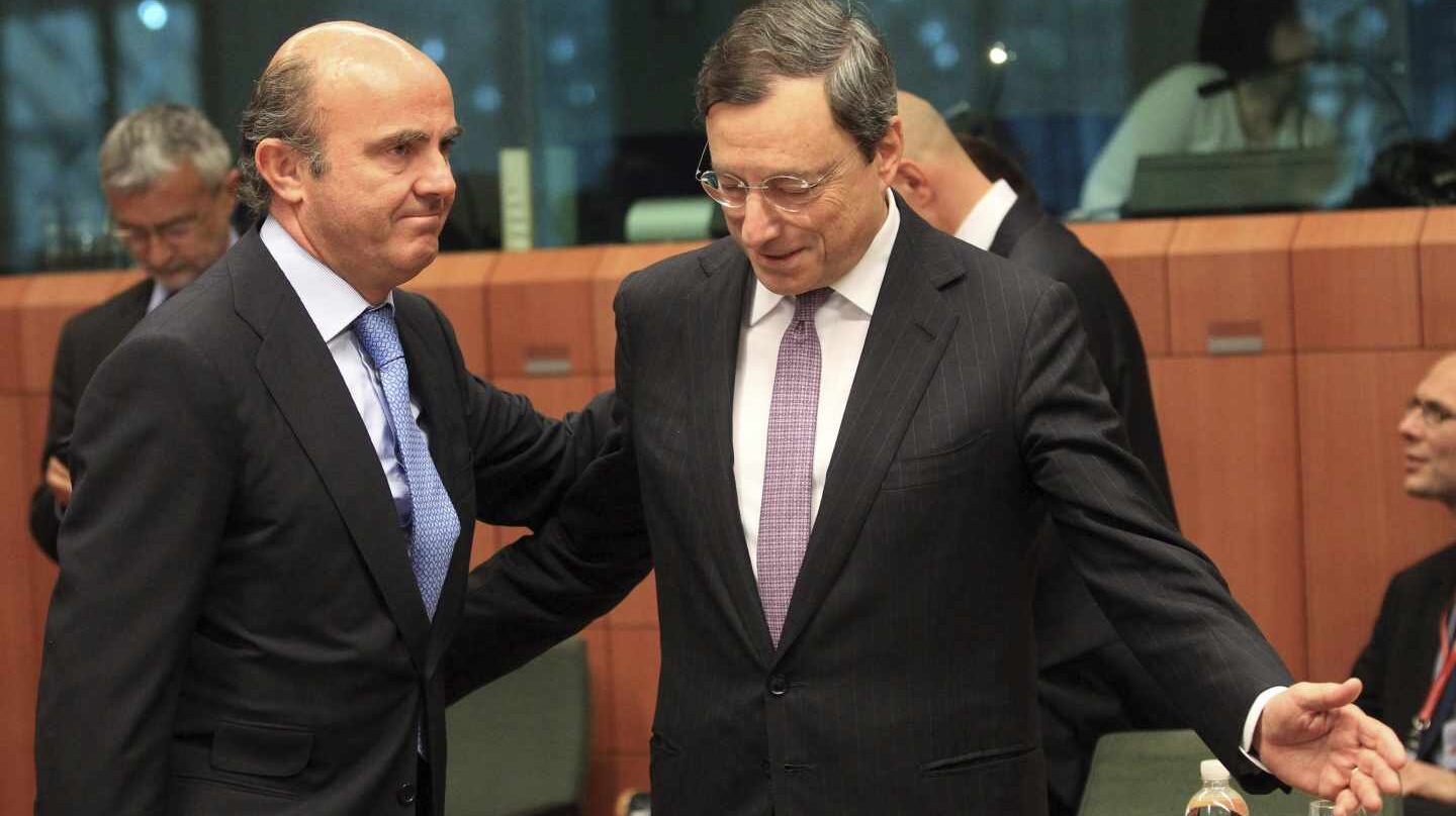 Draghi despacha las amenazas sobre Europa: "El euro es irreversible".
