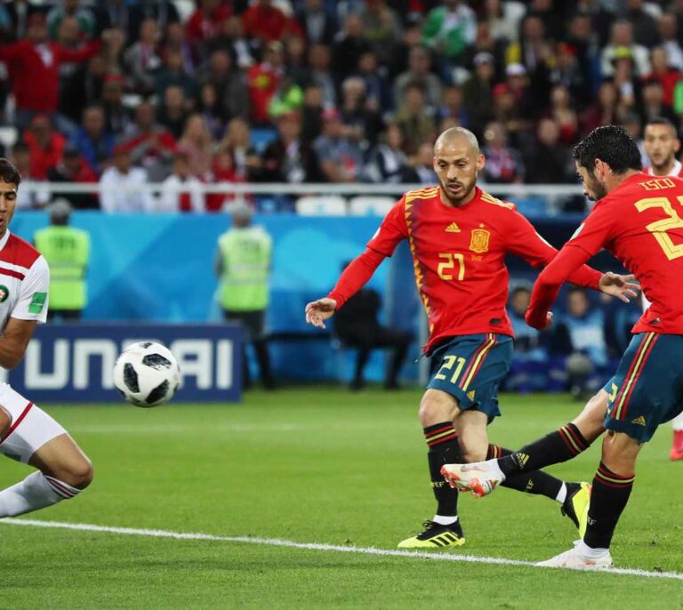 España jugará el domingo contra Rusia tras empatar frente a Marruecos