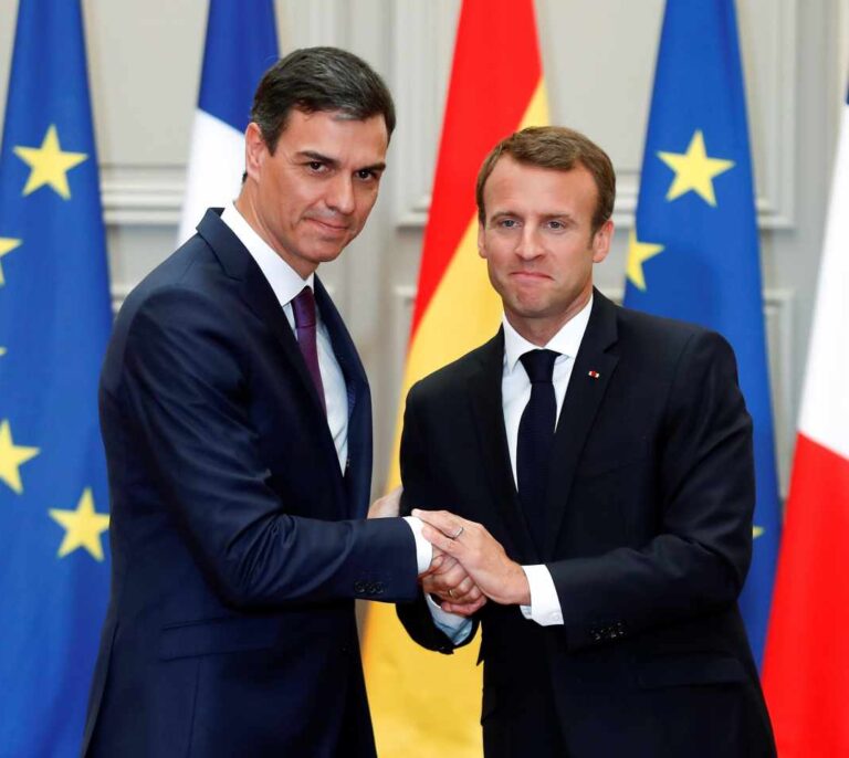 El partido de Macron insta a Rivera a pactar con "progresistas" para frenar a los ultras