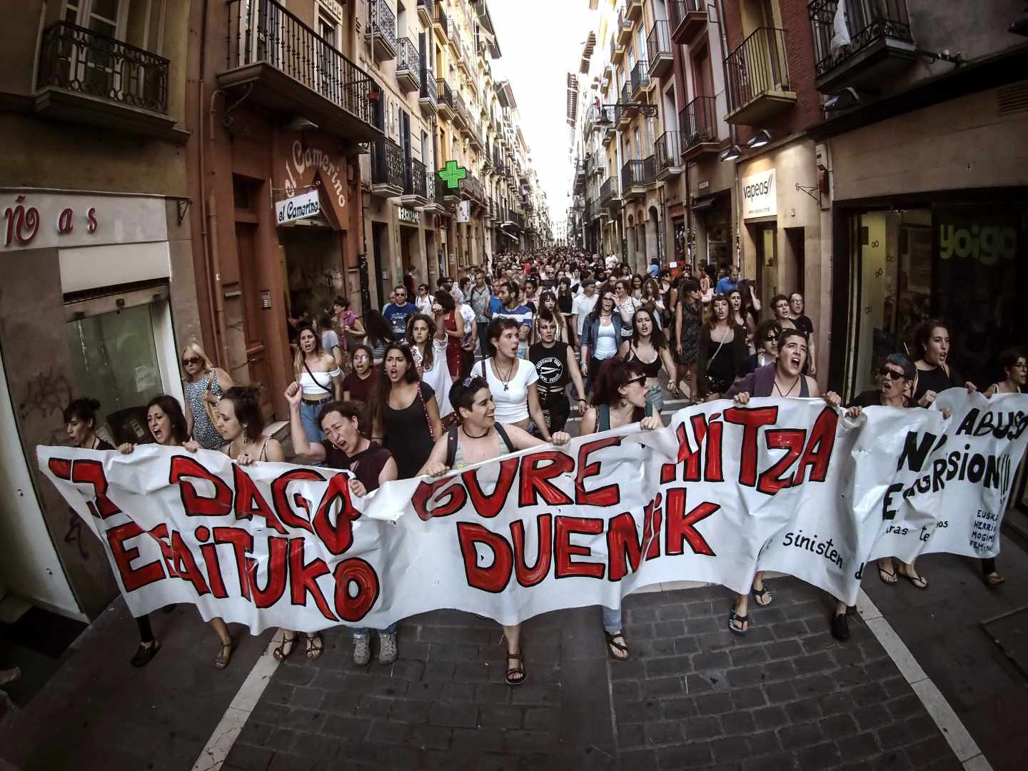 Una manifestación de protesta en Pamplona.
