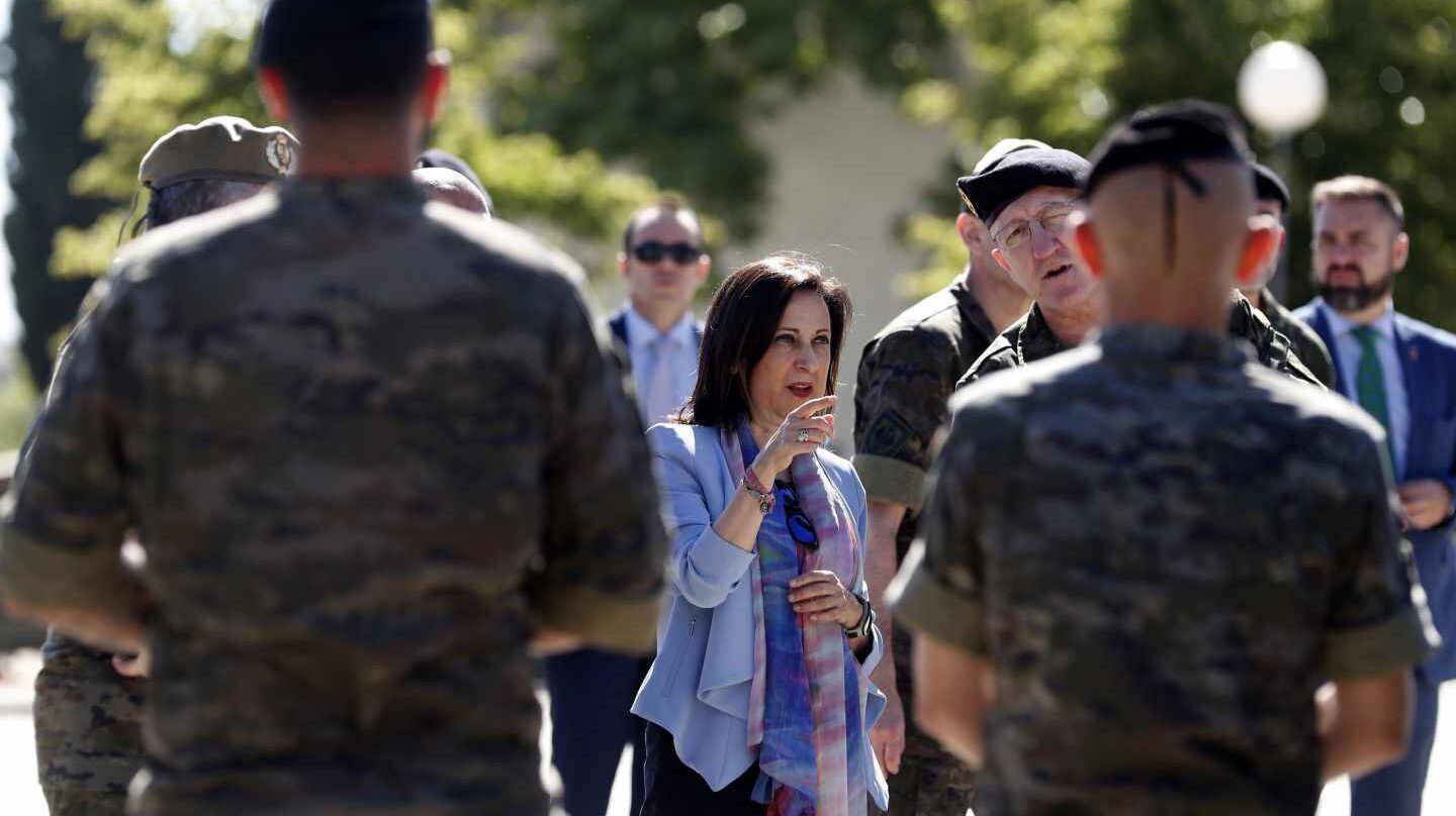 La ministra de Defensa, Margarita Robles, visita la Brigada “ Guadarrama” XI, en la base milita El Goloso.