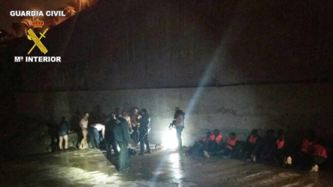 Una operación de rescate de inmigrantes en Melilla.