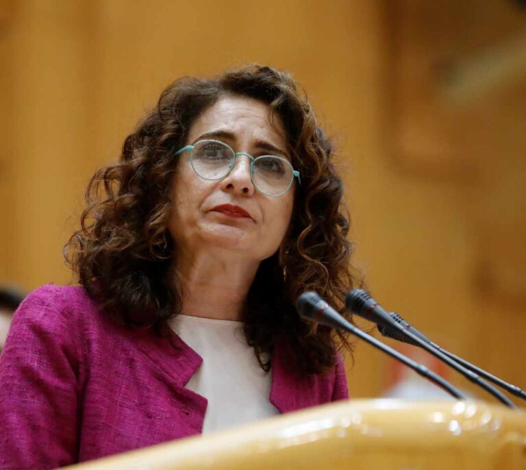 El Gobierno aprueba inyectar con urgencia 4.682 millones a las autonomías antes del 10-N