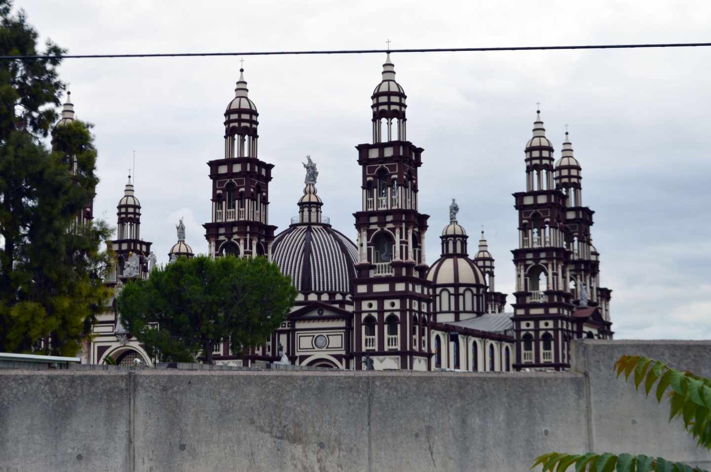 Iglesia Cristiana Palmariana de los Carmelitas de la Santa Faz, en El Palmar de Troya.