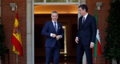 PNV y PSE, dos recetas para una crisis: subir impuestos en España, no en Euskadi