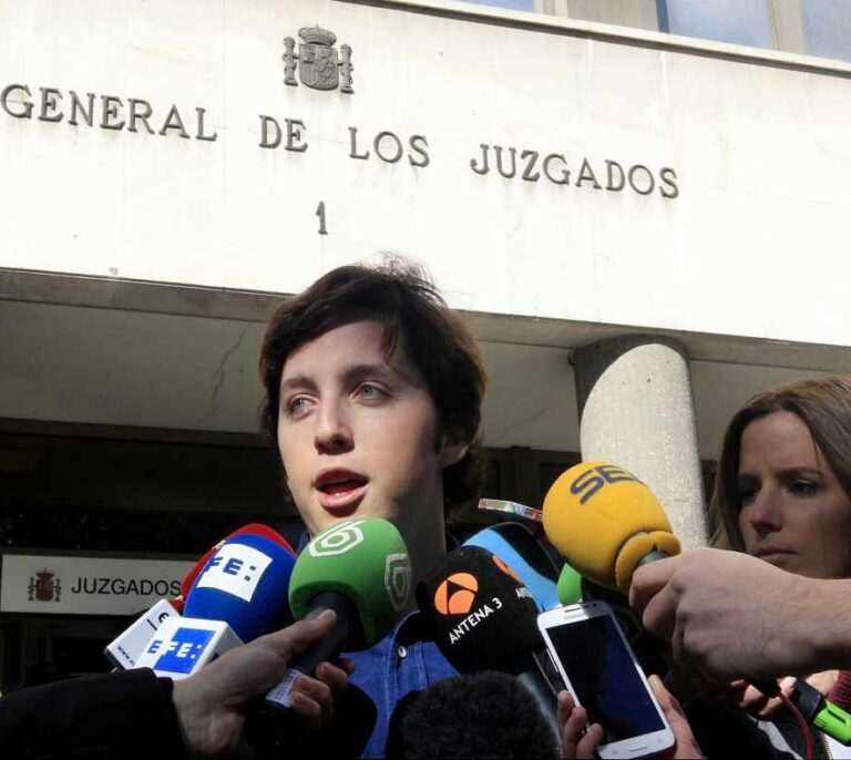 Una juez envía a juicio al 'pequeño Nicolás' por estafa en la venta de una finca
