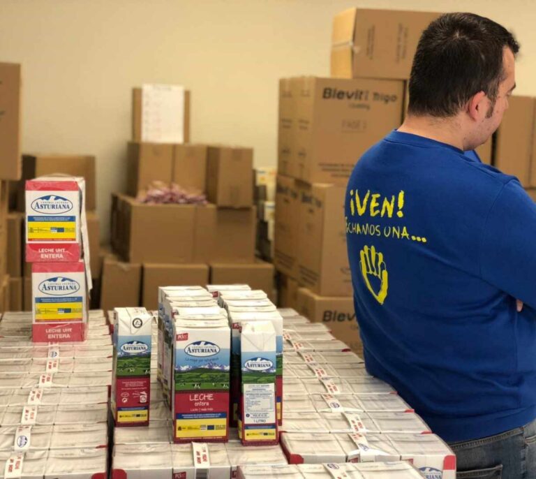 Uno de cada cinco españoles vive en riesgo de pobreza con 8.500 euros al año