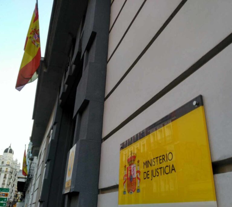 El Ministerio de Justicia hará públicos los bienes registrados por la Iglesia