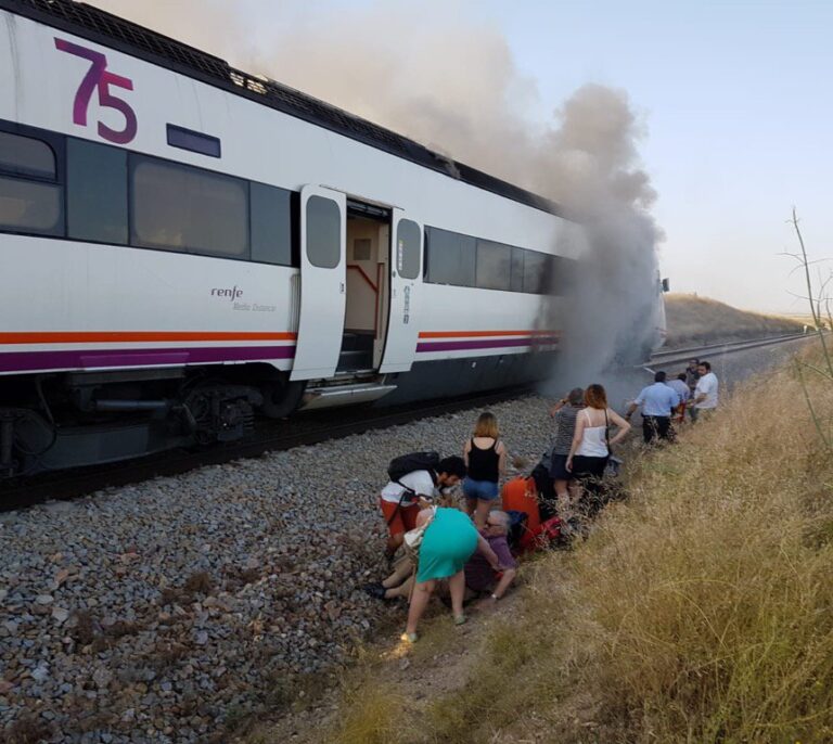 Renfe fulmina al director general responsable de las averías en Extremadura