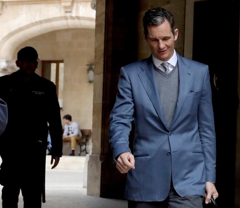 El indulto o el amparo al TC, las últimas 'balas' de Urdangarin para evitar la prisión