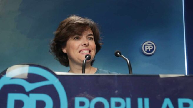 Santamaría gana pero Casado se perfila como líder del PP con el apoyo de Cospedal