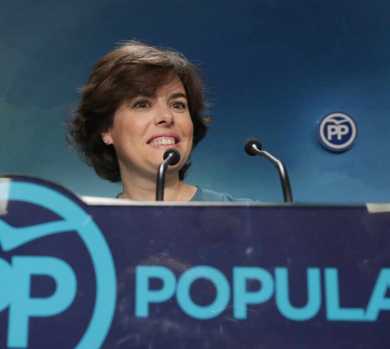 Santamaría gana pero Casado se perfila como líder del PP con el apoyo de Cospedal