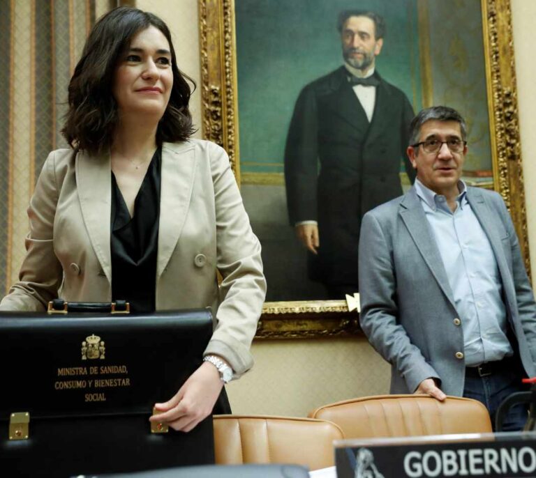 La Sanidad Universal se recuperará "en las próximas semanas" y beneficiará a 280.000 personas