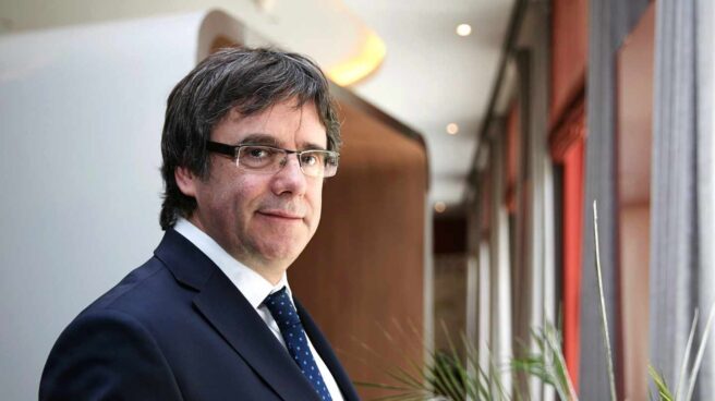 El Supremo confirma la suspensión de los diputados presos y de Puigdemont