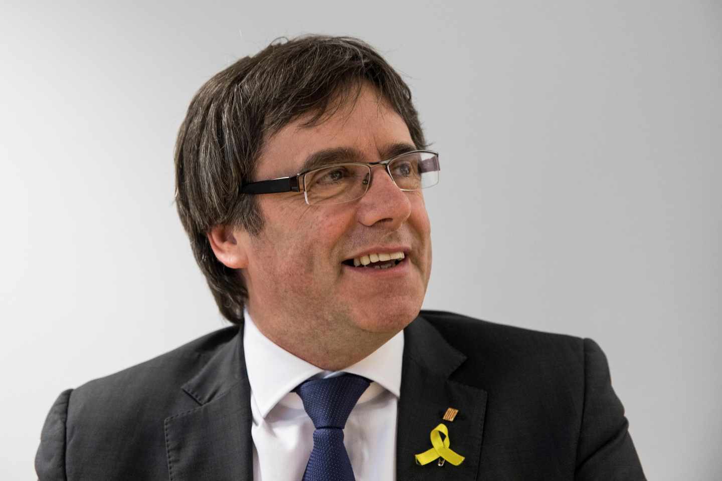 Interior rechaza poner escolta a Puigdemont al estar prófugo de la justicia