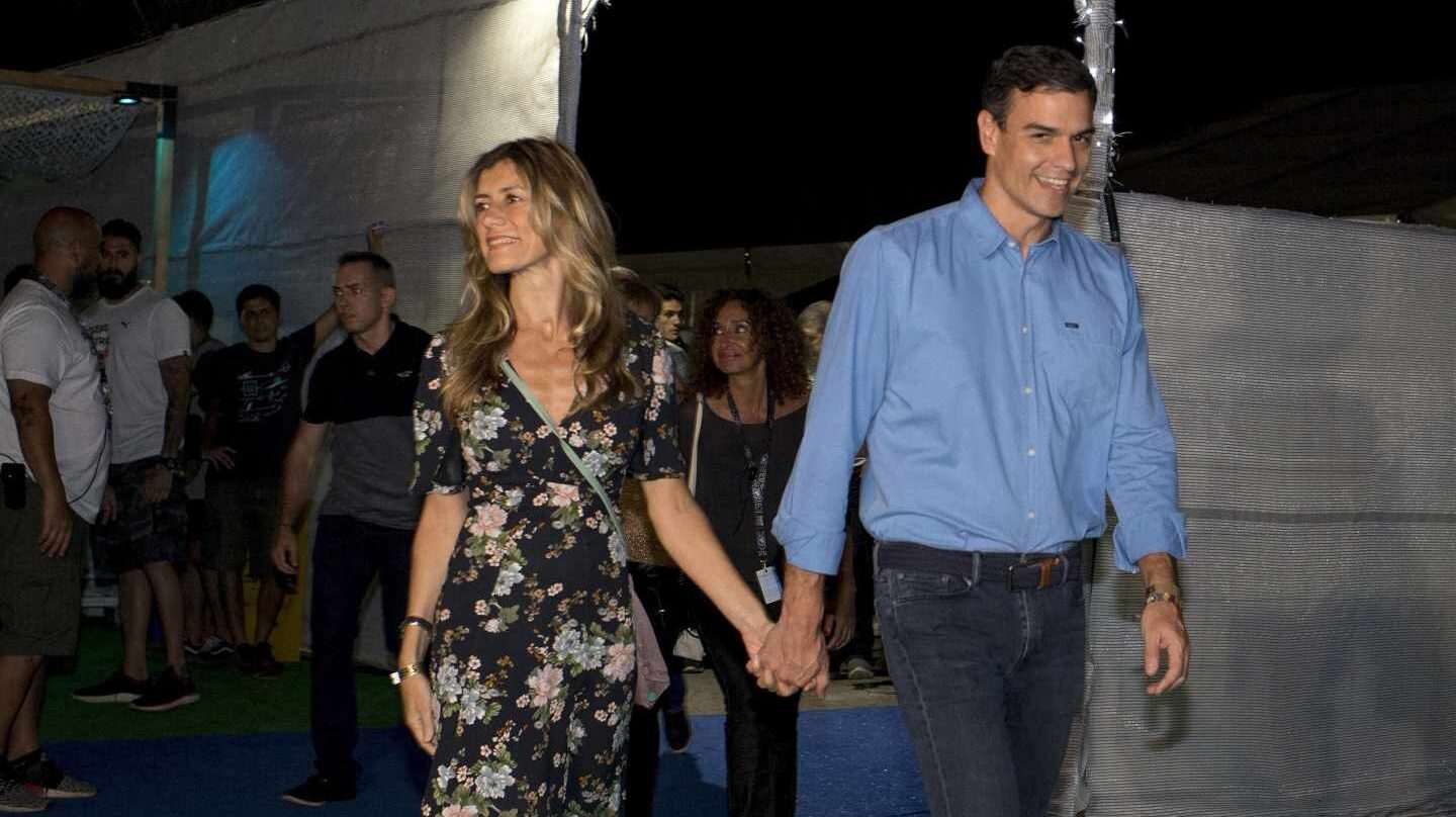 Pedro Sánchez y su mujer llegan al concierto de The Killers en Benicasim.