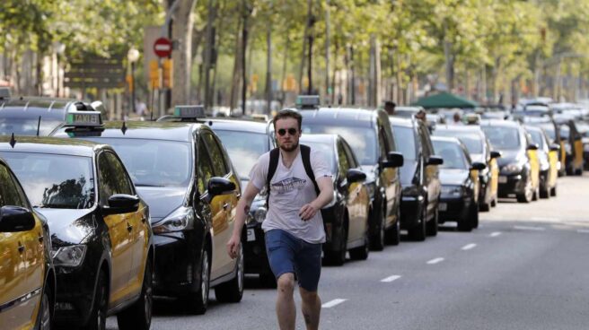 Los taxistas seguirán con la huelga hasta "ganar" y amenazan con "ir a más"